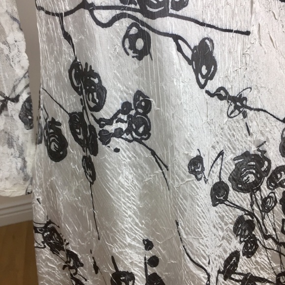 Komarov Scoop Neck Lace Sleeve Floral Midi Dress - Picture 5 of 9